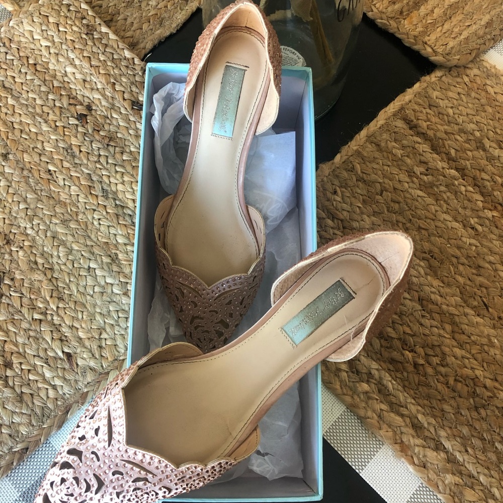 Betsey Johnson flats